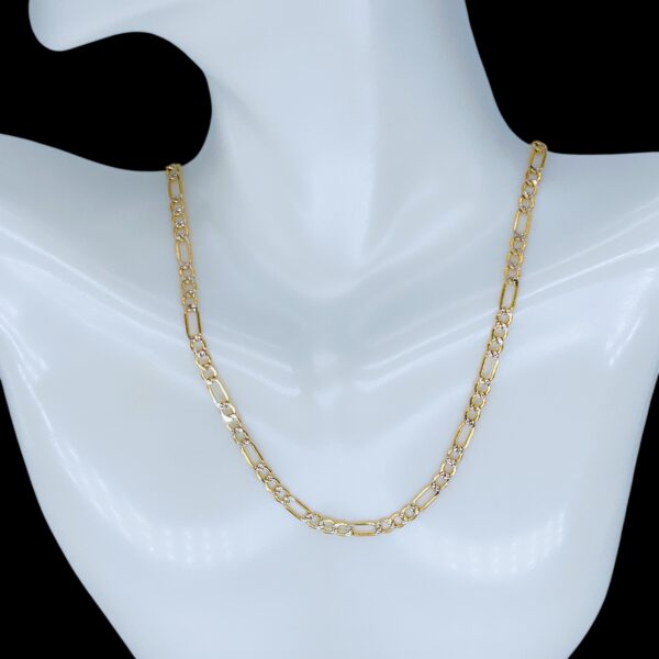 CA035 Cadena estilo figaro en dos tonos peso medio size 16" peso 3.8gr precio $380.00